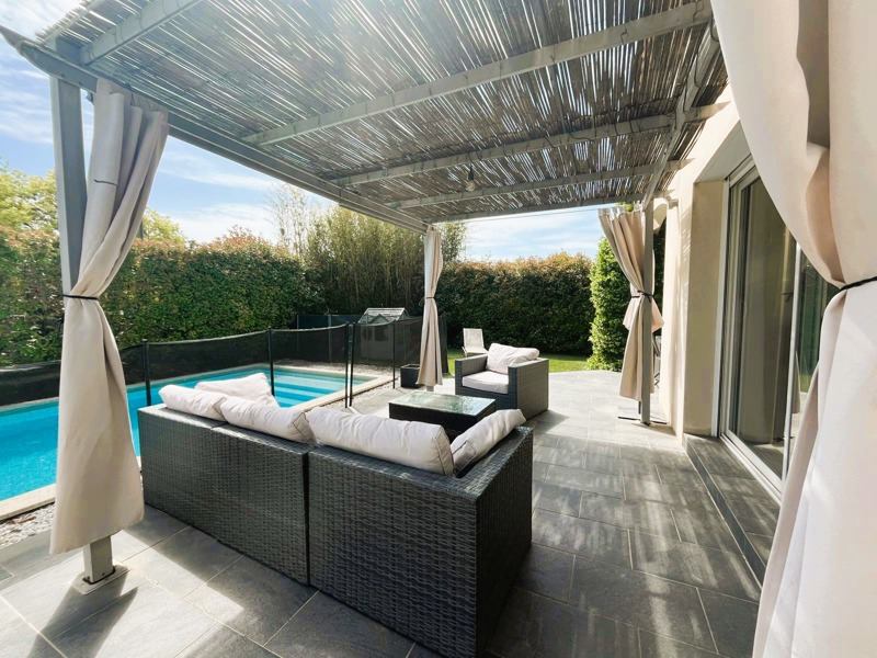 Vente Maison MAUGUIO - 6 pièces -166 m² - (34130)