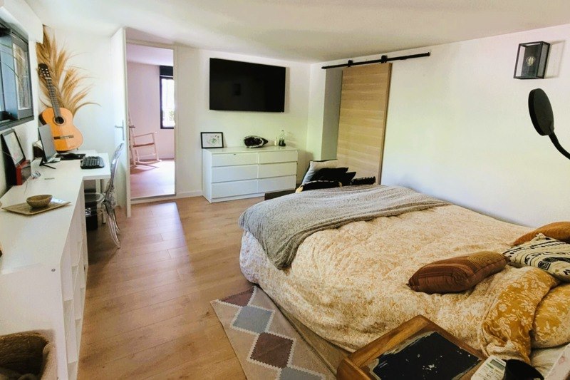 Vente Maison MAUGUIO - 6 pièces -178 m² - (34130)