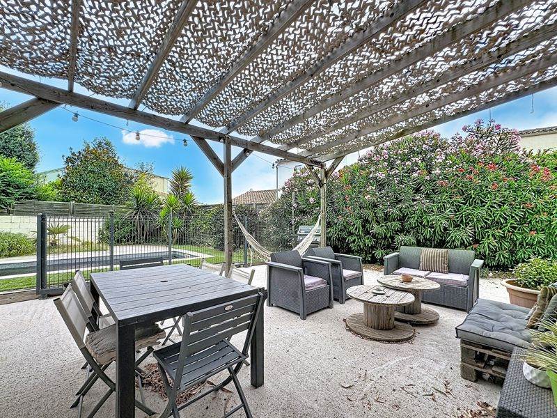Vente Maison MAUGUIO - 6 pièces -123 m² - (34130)