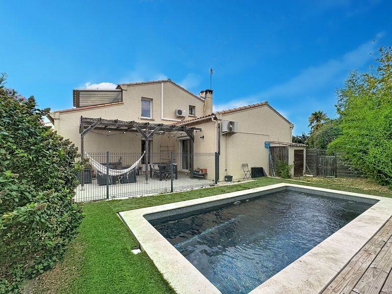 Vente Maison MAUGUIO - 6 pièces -123 m² - (34130)