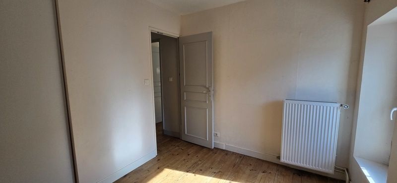 Vente Maison ST YRIEIX LA PERCHE - 4 pièces -84 m² - (87500)