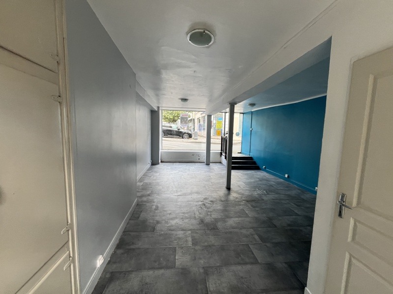 Vente Local commercial ST YRIEIX LA PERCHE - -  32 m² - (87500)