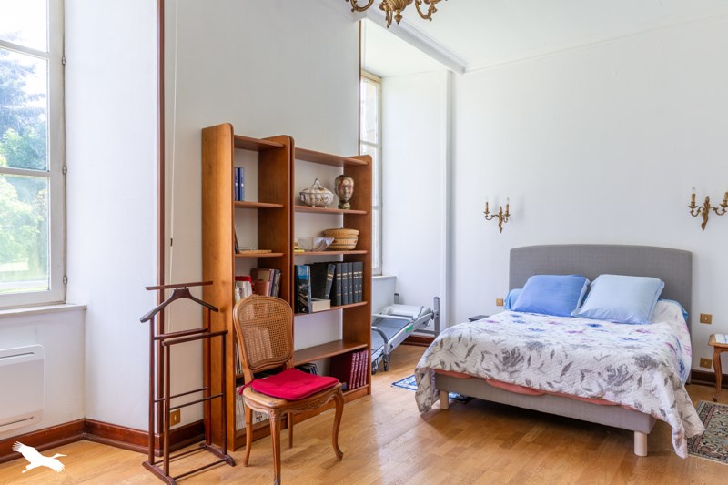 Vente Appartement ST YRIEIX LA PERCHE - 5 pièces -120 m² - (87500)