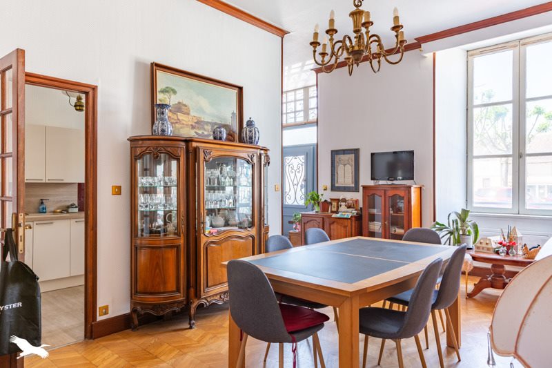 Vente Appartement ST YRIEIX LA PERCHE - 5 pièces -120 m² - (87500)