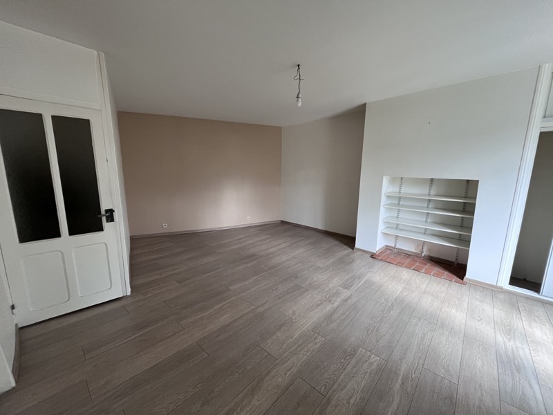 Vente Maison ST YRIEIX LA PERCHE - 7 pièces -119 m² - (87500)