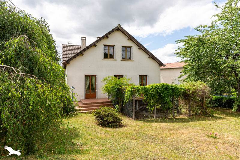 Vente Maison ST YRIEIX LA PERCHE 87500 8 pièces - 165 m²