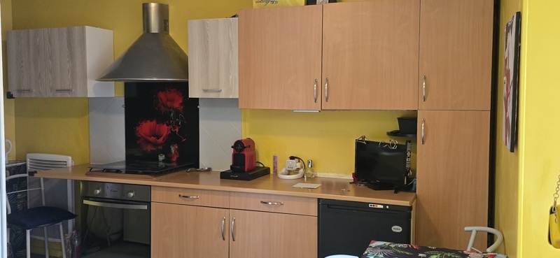 Vente Maison ST YRIEIX LA PERCHE - 2 pièces -68 m² - (87500)