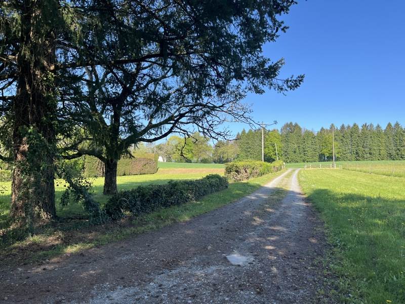 Vente Maison ST YRIEIX LA PERCHE - 7 pièces -189 m² - (87500)