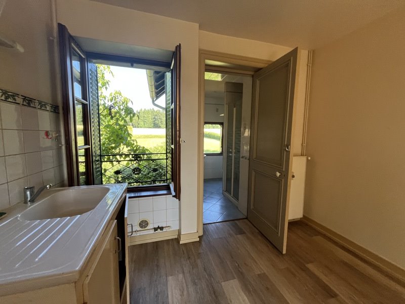 Vente Maison ST YRIEIX LA PERCHE - 7 pièces -189 m² - (87500)
