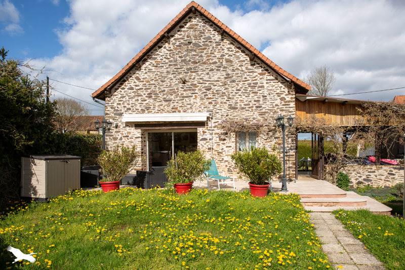 Vente Maison SARLANDE - 7 pièces -195 m² - (24270)