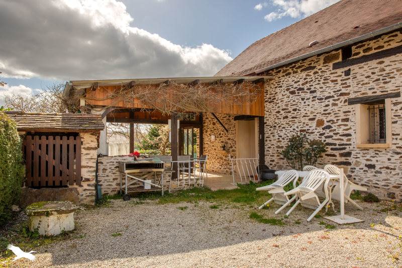 Vente Maison SARLANDE - 7 pièces -195 m² - (24270)