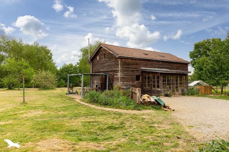 Vente Maison NEUVIC ENTIER - 6 pièces -125 m² - (87130)