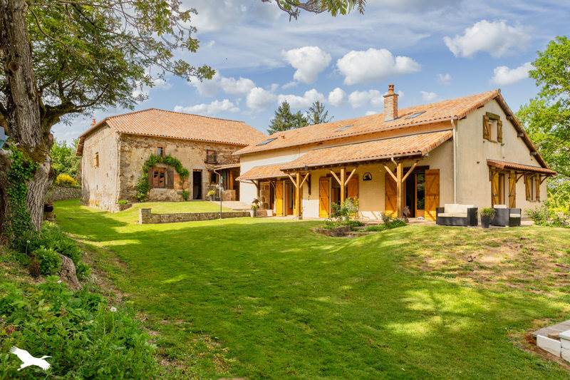 Vente Maison NEXON - 6 pièces -174 m² - (87800)
