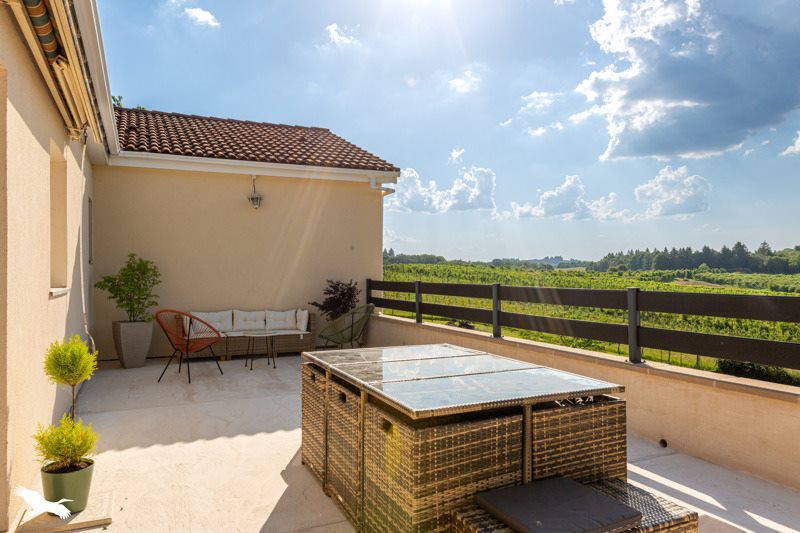 Vente Maison COUSSAC BONNEVAL - 6 pièces -279 m² - (87500)