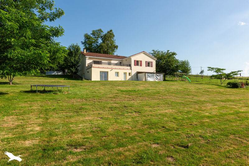 Vente Maison COUSSAC BONNEVAL - 6 pièces -279 m² - (87500)