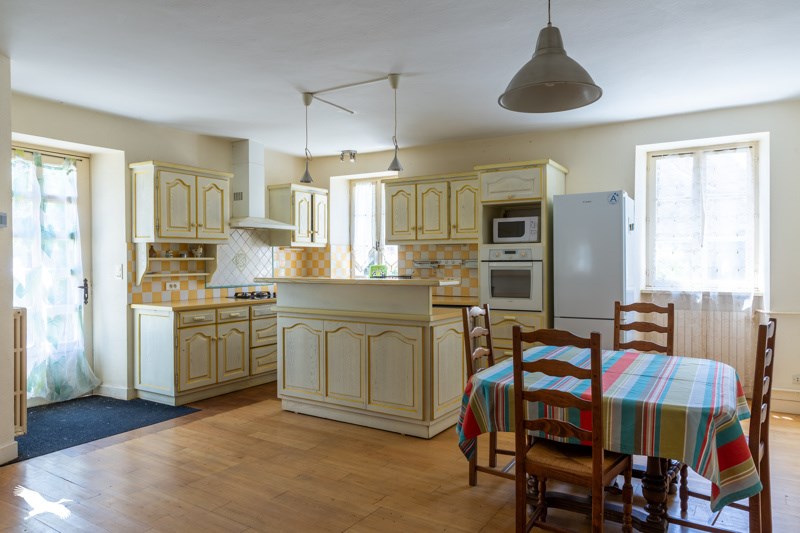 Vente Maison PAYZAC - 6 pièces -178 m² - (24270)