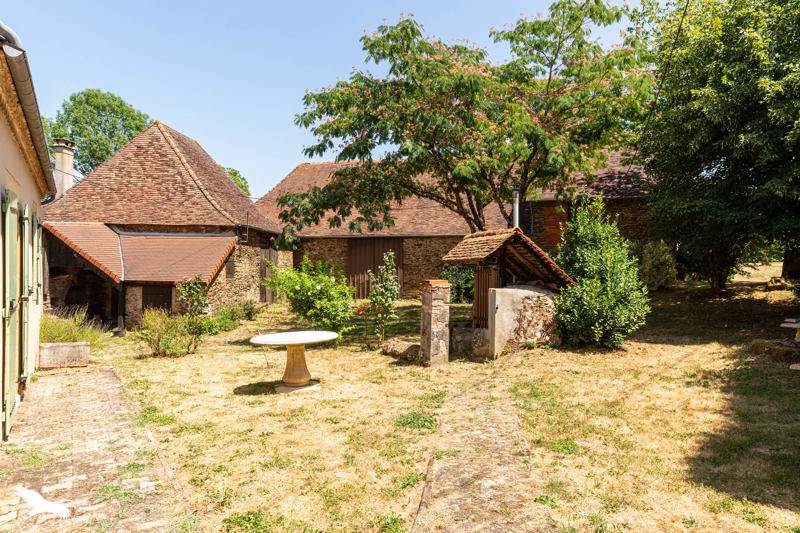 Vente Maison PAYZAC - 6 pièces -178 m² - (24270)