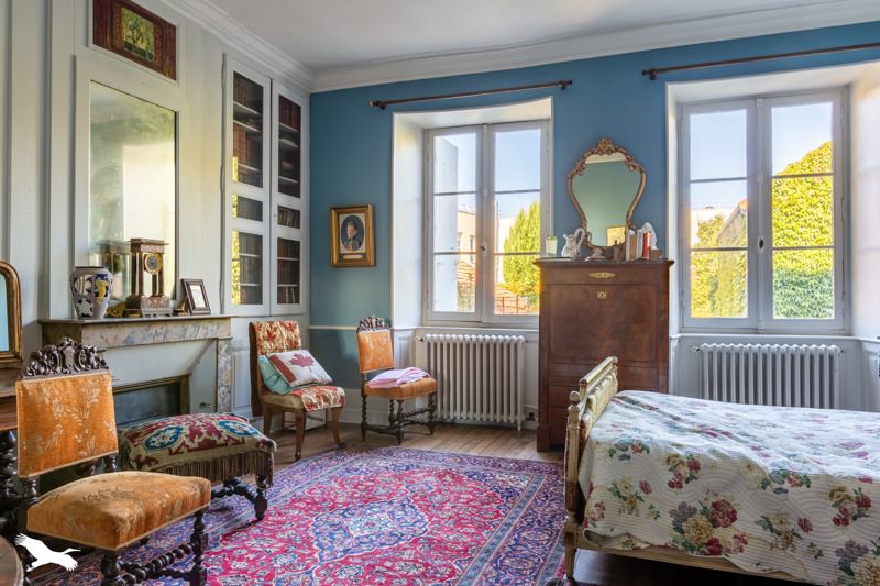 Vente Maison ST YRIEIX LA PERCHE - 10 pièces -364 m² - (87500)