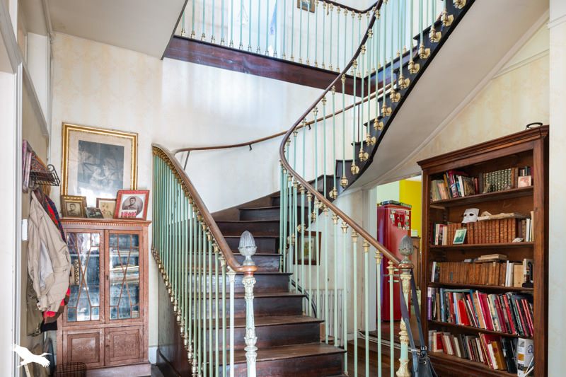 Vente Maison ST YRIEIX LA PERCHE - 10 pièces -364 m² - (87500)