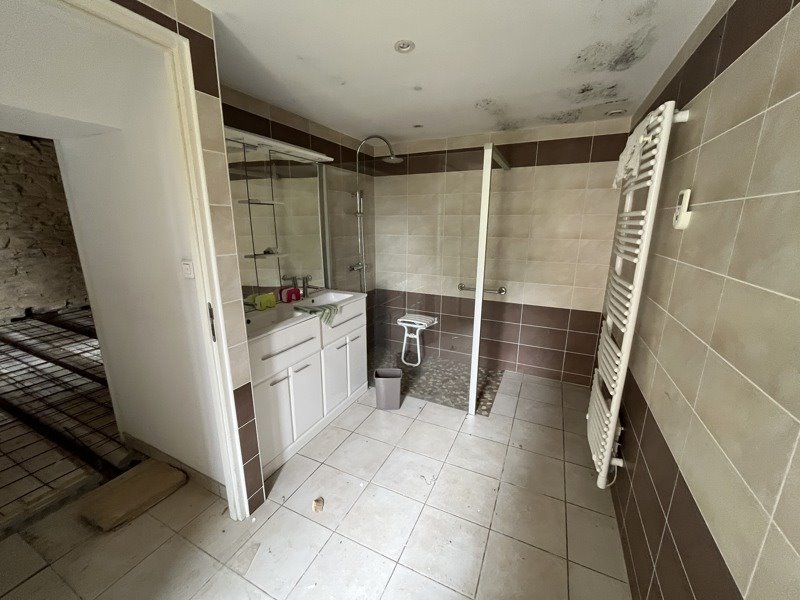 Vente Maison CHATEAU CHERVIX - 4 pièces -160 m² - (87380)