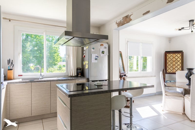 Vente Maison ST YRIEIX LA PERCHE - 6 pièces -192 m² - (87500)