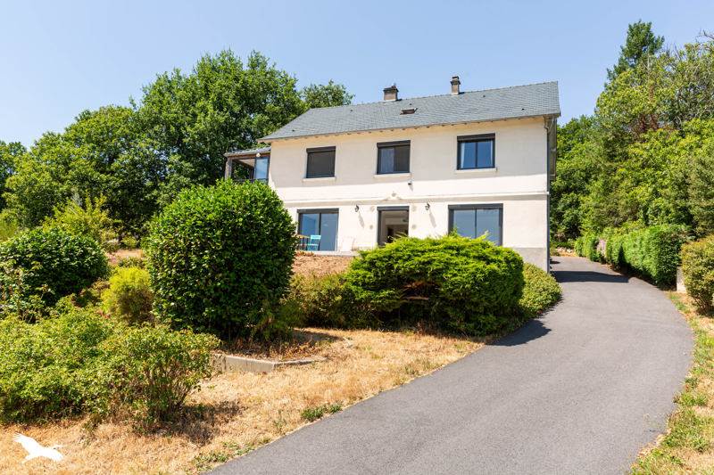 Vente Maison MEUZAC - 6 pièces -161 m² - (87380)
