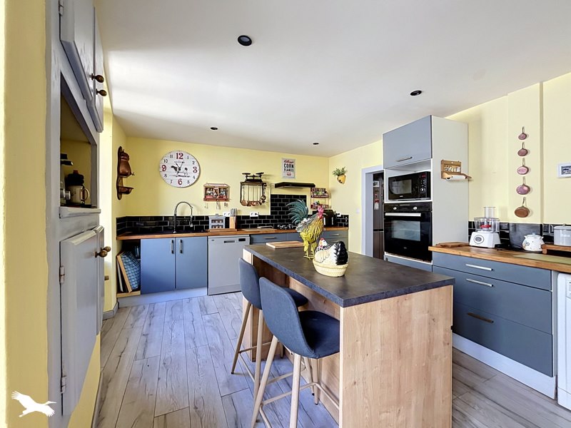 Vente Maison Coussac-Bonneval - 6 pièces -131 m² - (87500)
