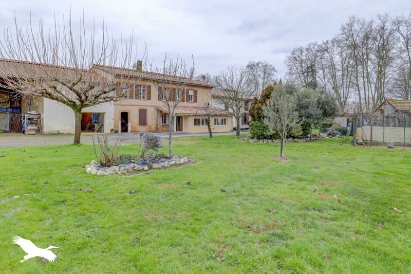 Vente Maison BUZET SUR TARN - 7 pièces -194 m² - (31660)