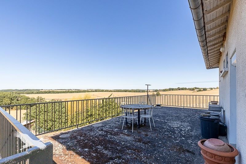 Vente Maison MONTASTRUC LA CONSEILLERE - 6 pièces -173 m² - (31380)