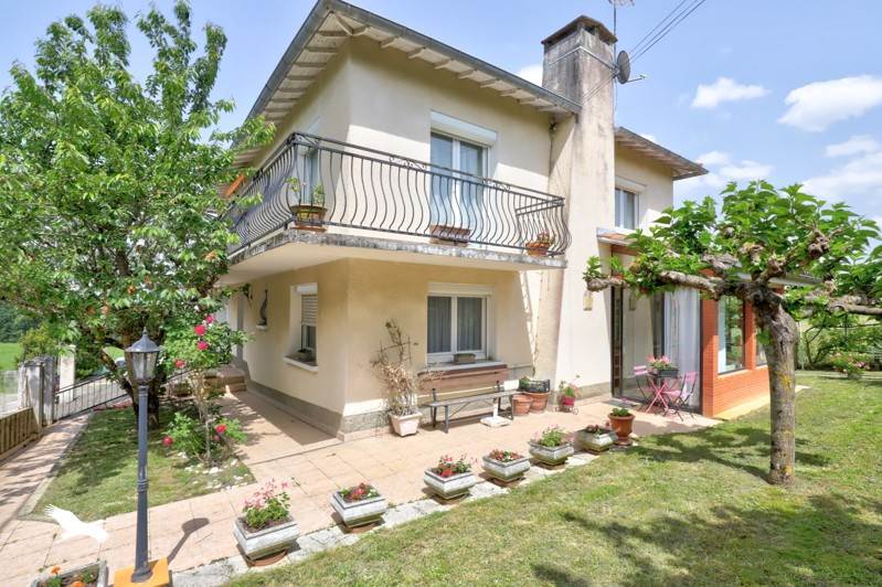 Vente Maison MONTASTRUC LA CONSEILLERE - 6 pièces -173 m² - (31380)