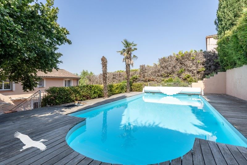 Vente Maison MONTASTRUC LA CONSEILLERE - 6 pièces -210 m² - (31380)