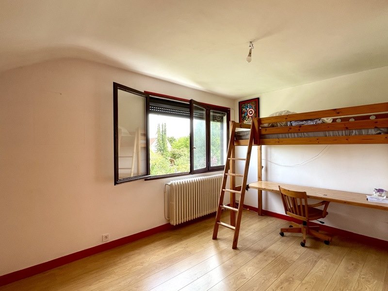 Vente Maison CHAPET - 7 pièces -143 m² - (78130)