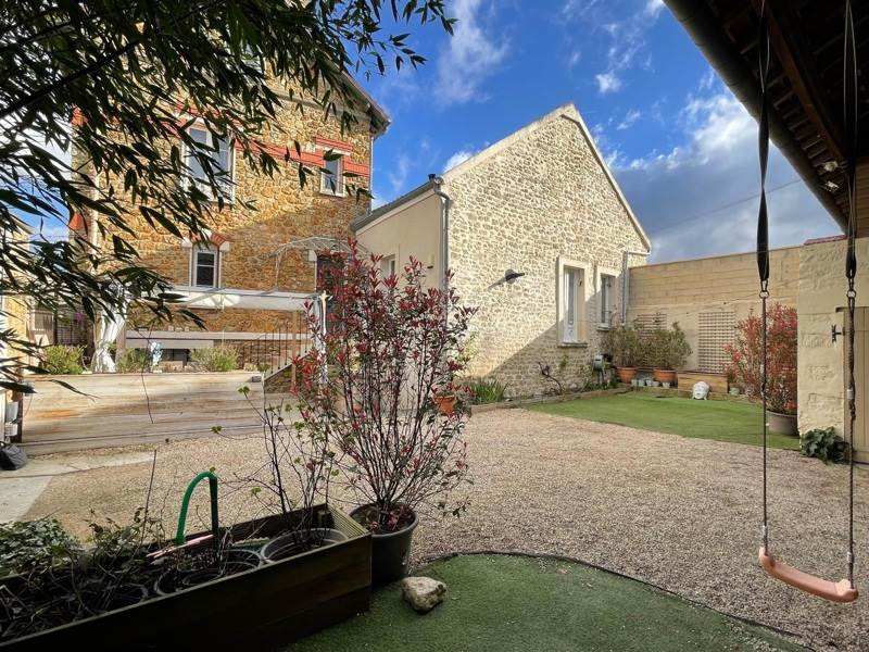Vente Maison BOUAFLE - 11 pièces -308 m² - (78410)