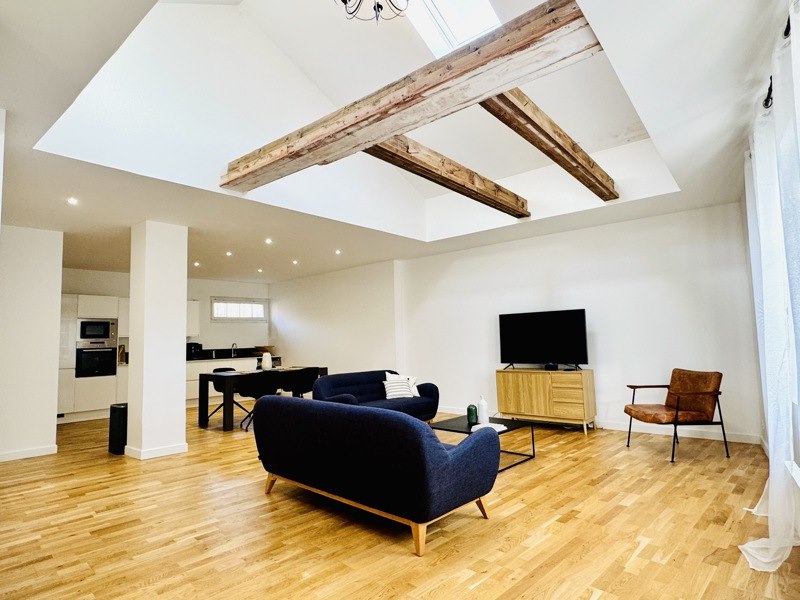 Vente Maison ORGEVAL - 8 pièces -180 m² - (78630)