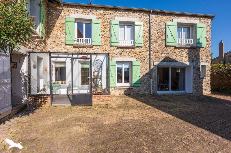 Vente Maison POISSY - 7 pièces -162 m² - (78300)