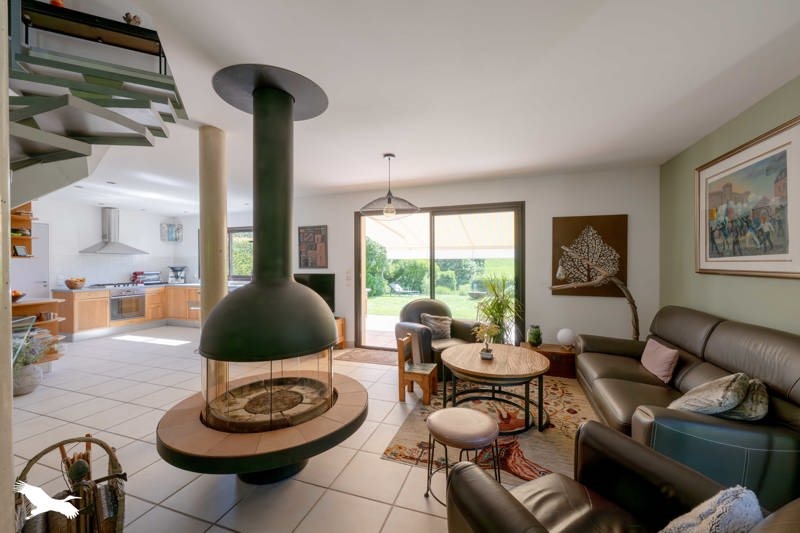 Vente Maison CRESPIERES - 7 pièces -155 m² - (78121)