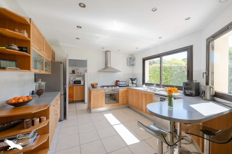 Vente Maison CRESPIERES - 7 pièces -155 m² - (78121)