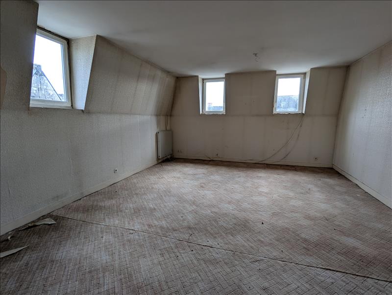 Vente Maison CINQ MARS LA PILE - 7 pièces -183 m² - (37130)