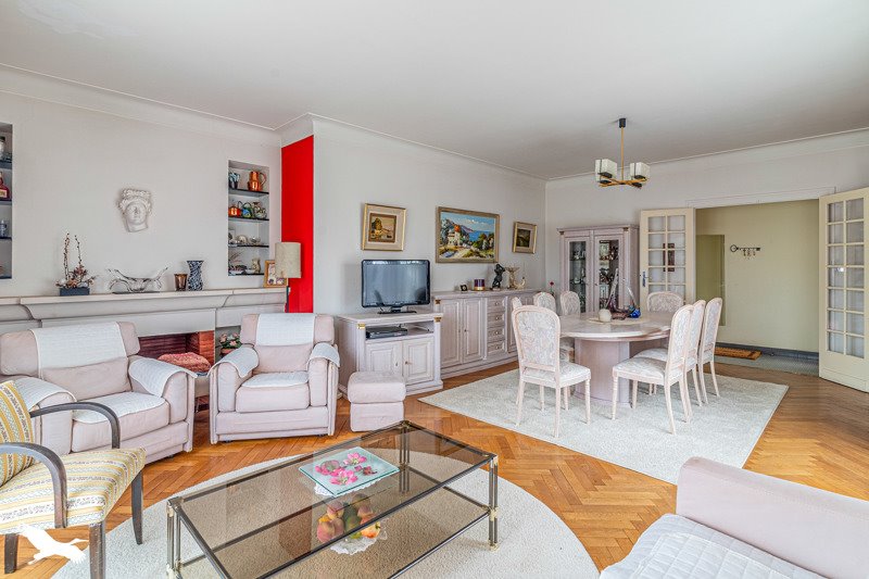 Vente Maison VILLENAVE D ORNON - 6 pièces -165 m² - (33140)