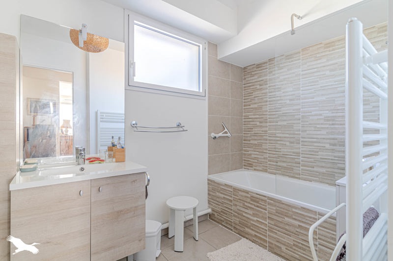 Vente Appartement VILLENAVE D ORNON - 4 pièces -107 m² - (33140)