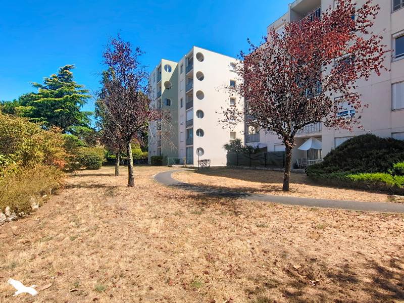 Vente Appartement TALENCE - 1 pièce -34 m² - (33400)