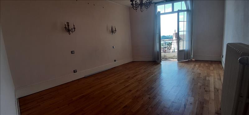 Vente Appartement MONTLUCON - 3 pièces -110 m² - (03100)