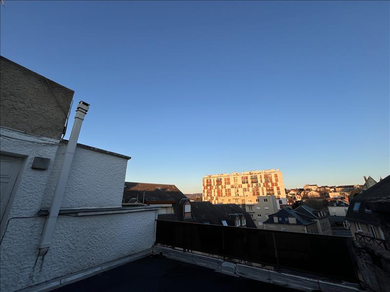Vente Appartement MONTLUCON - 6 pièces -161 m² - (03100)