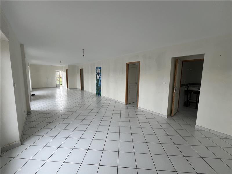Vente Maison NERIS LES BAINS - 4 pièces -105 m² - (03310)