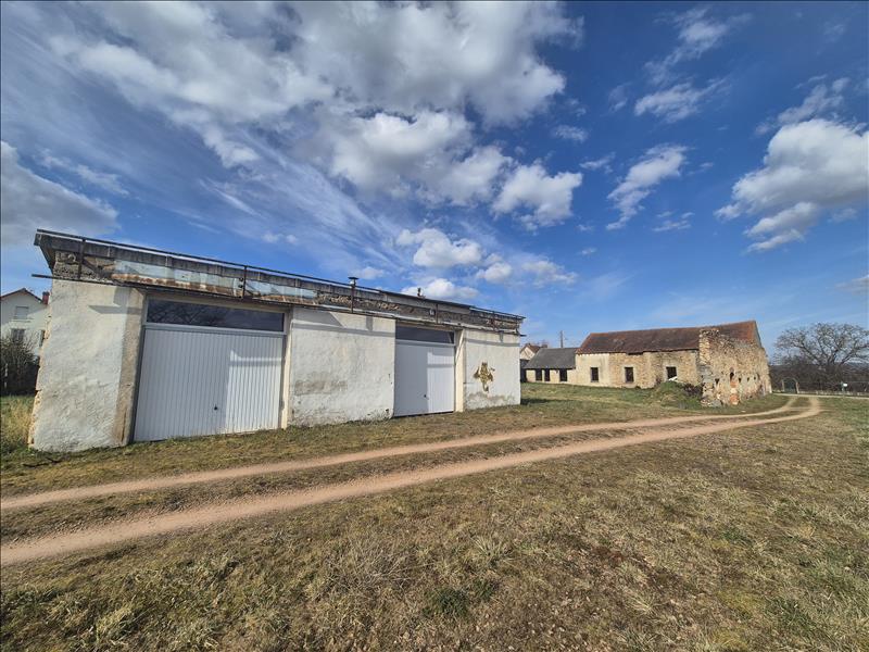 Vente Maison MONTLUCON - 2 pièces -246 m² - (03100)