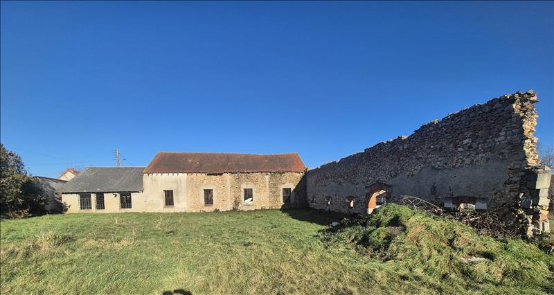 Vente Maison MONTLUCON - 2 pièces -246 m² - (03100)