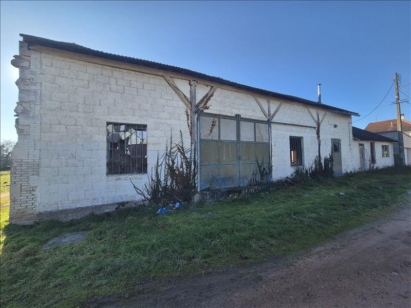 Vente Maison MONTLUCON - 2 pièces -246 m² - (03100)