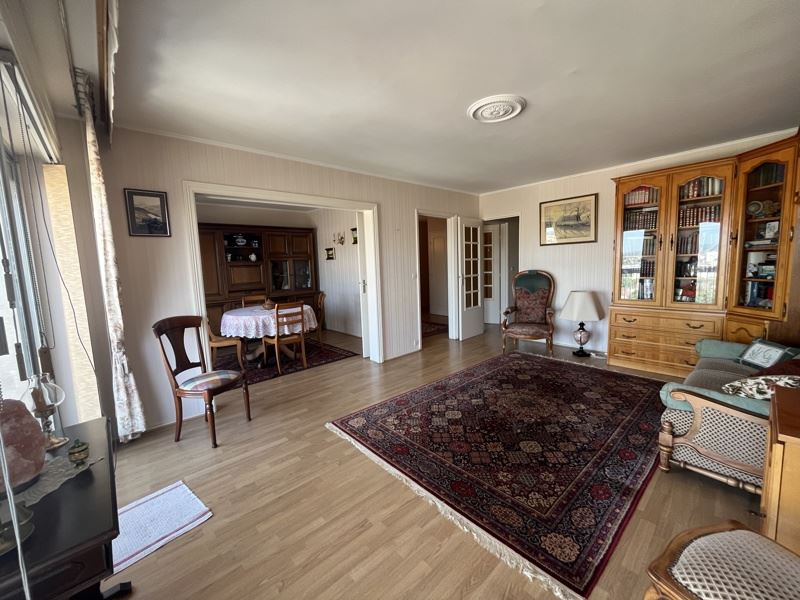 Vente Appartement MONTLUCON - 3 pièces -90 m² - (03100)