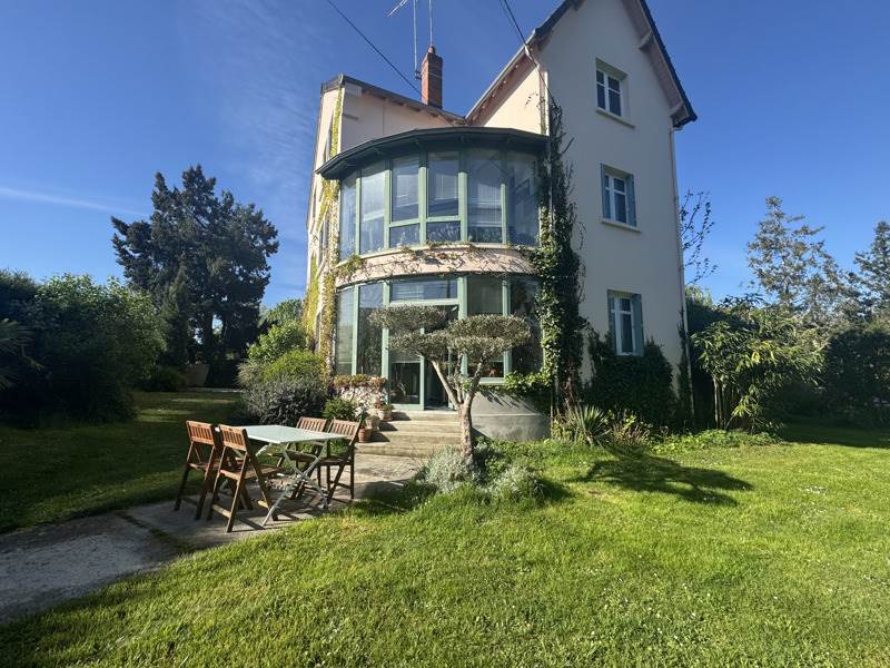 Vente Maison NERIS LES BAINS - 7 pièces -230 m² - (03310)