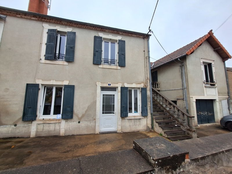 Vente Maison DESERTINES - 8 pièces -136 m² - (03630)
